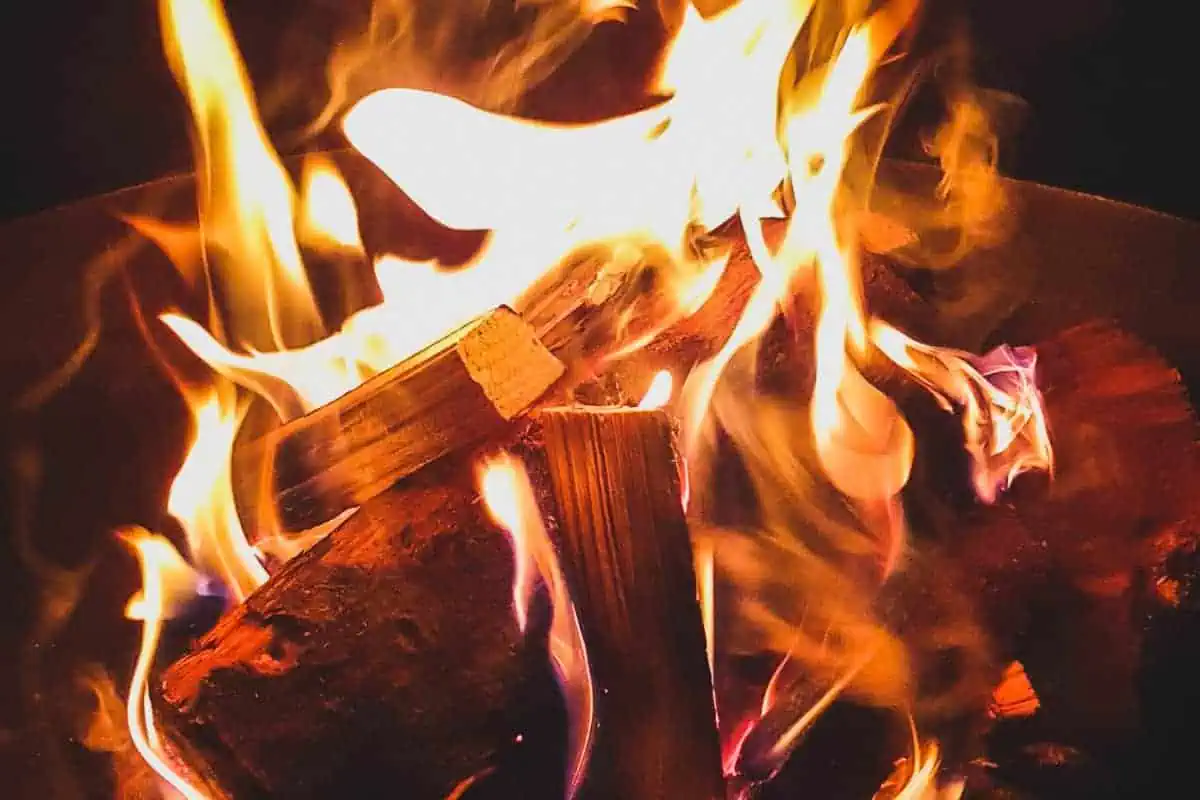 camping-fire-pits-main Image of a portable fire pit for an article covering a number of the best camping fire pits.